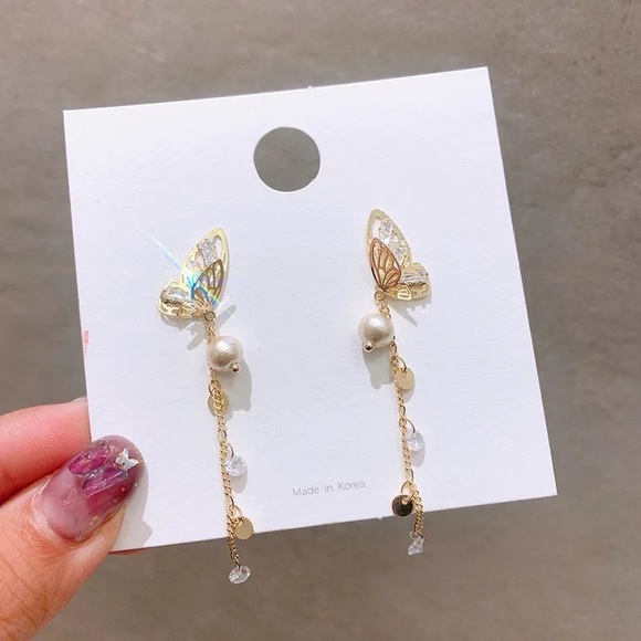 Butterfly Cute Zircon Drop Earrings - Picture 3 of 4